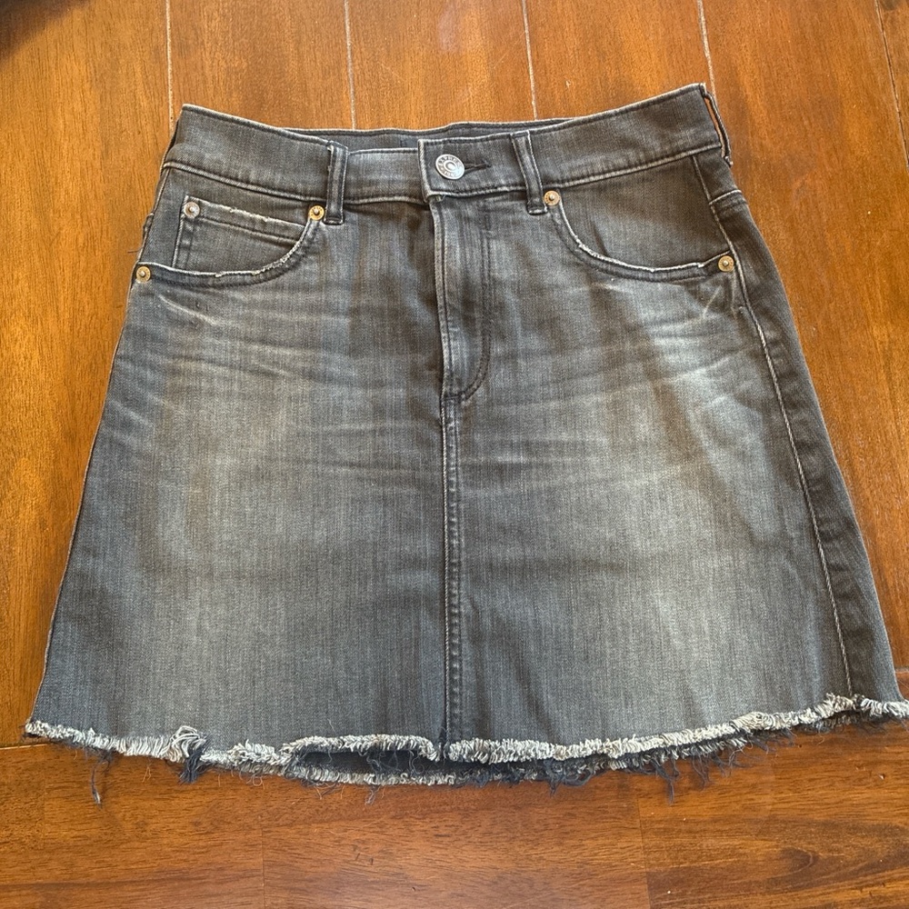 Express Women’s Washed Black Denim Mini Skirt - Classic Casual - size 2